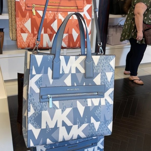 Michael Kors Kenly Large NS Tote Chambray Multi - Picture 2 of 16